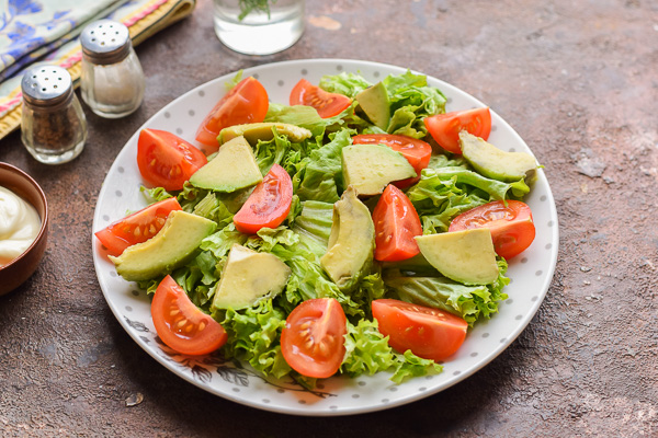 салат с авокадо и тунцом рецепт фото 4